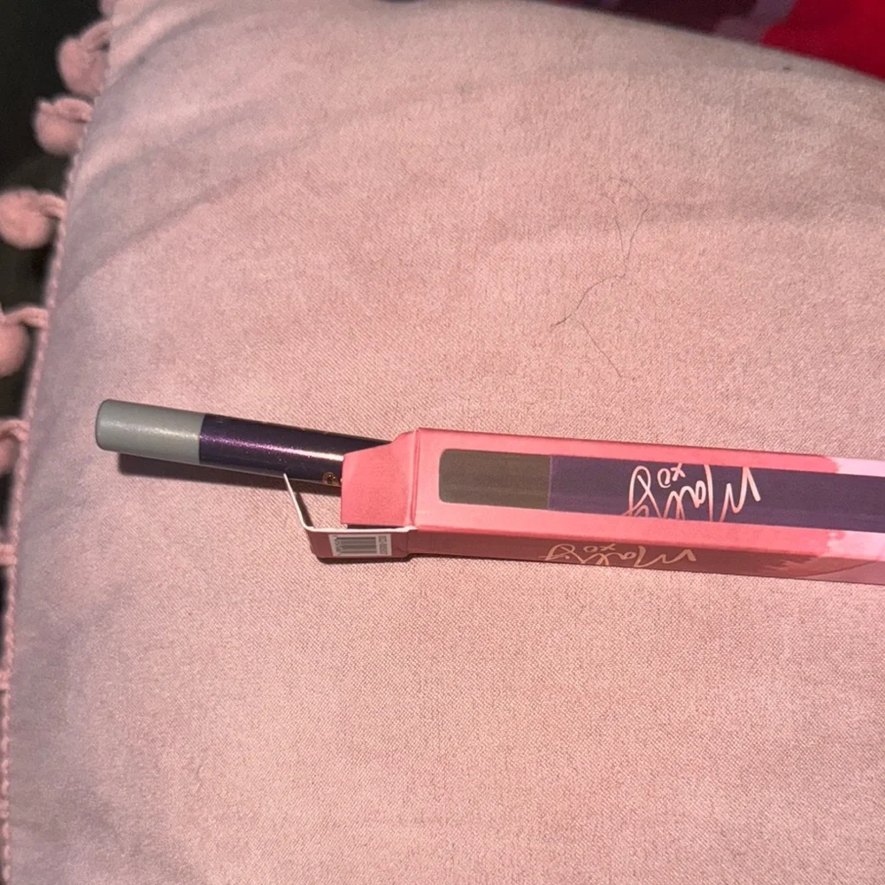 Mally Beauty‎ Brown Eyeliner Precision and Elegance